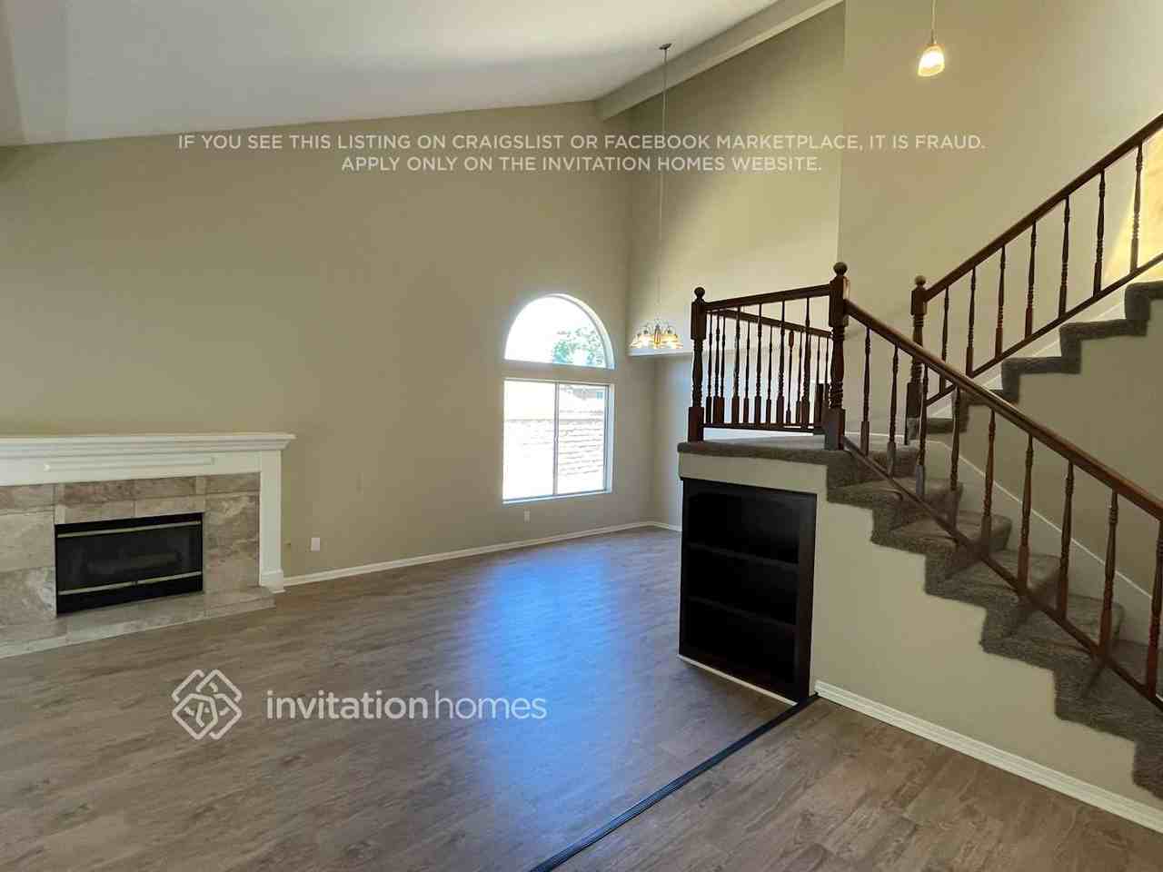 41234 Almond Ave - Photo 3 of 24
