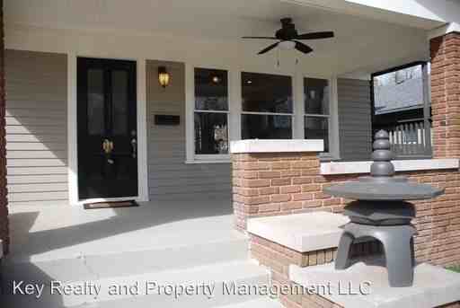 1213 NW 38th St - Photo 2 of 30