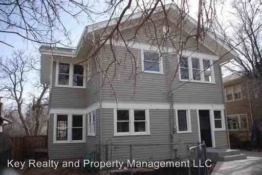 1213 NW 38th St - Photo 3 of 30