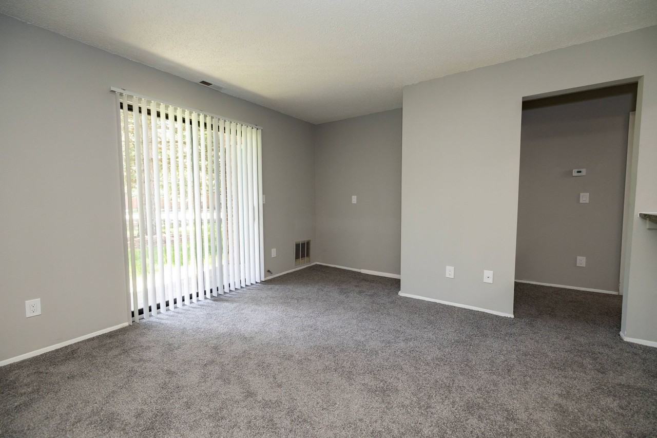 Emerald Apartments - Photo 5 of 42