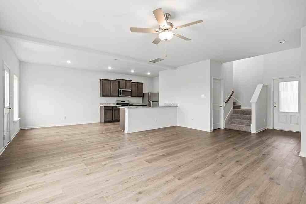 227 Patton Ln - Photo 7 of 20