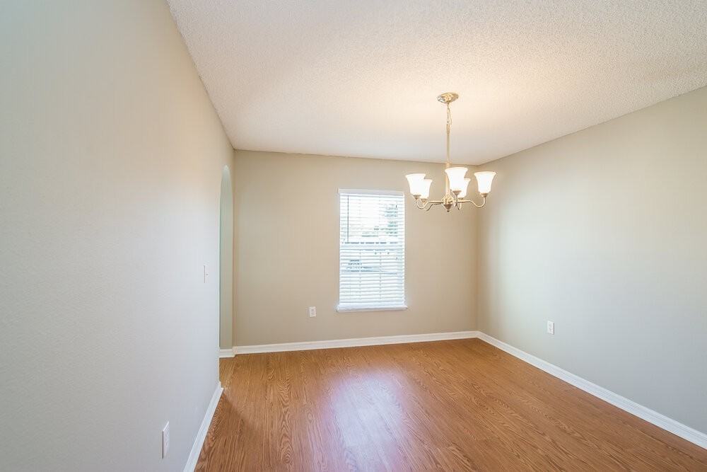 8730 Lancashire Dr - Photo 5 of 16