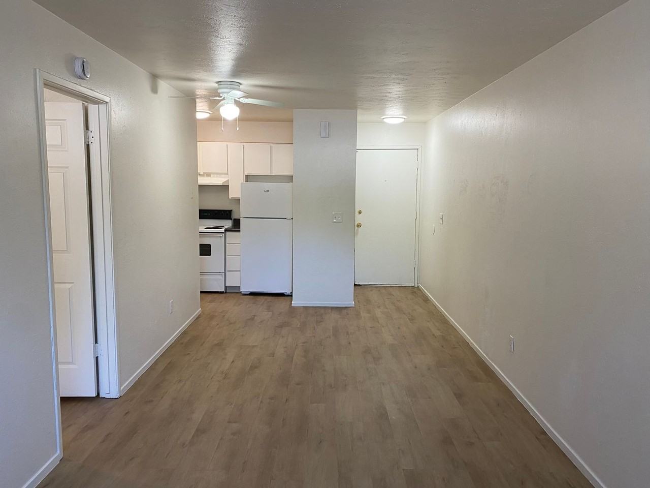 Caledonian Apartments - Photo 4 of 26