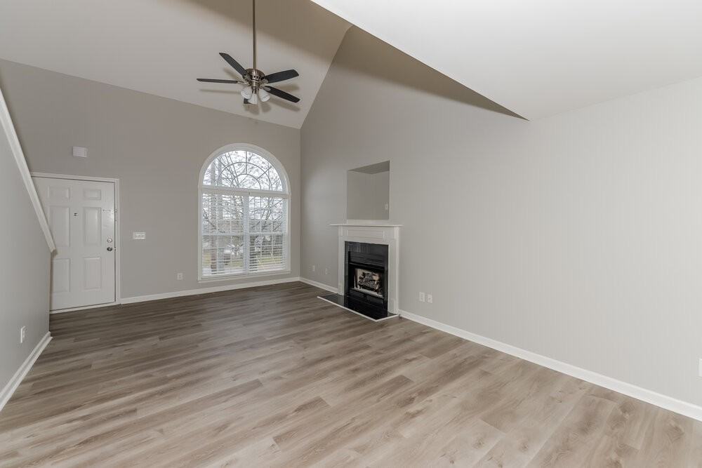 2032 Patrick Way - Photo 6 of 17