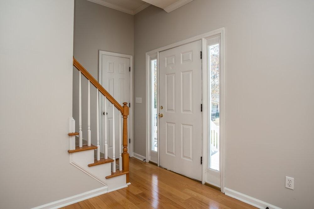 374 Nantucket Way - Photo 2 of 15