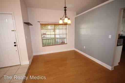 1080 W Riviera Blvd - Photo 3 of 14