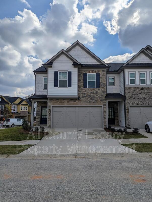 1100 Lossie Ln
