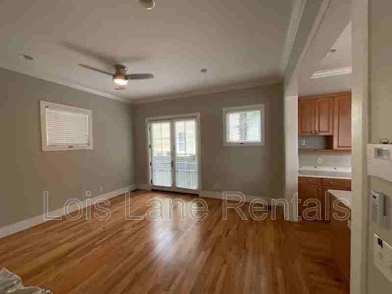 35 Hillary Ct - Photo 3 of 15