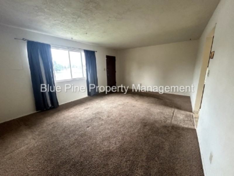 1491 Mountain View Ln #1 - Photo 3 of 8