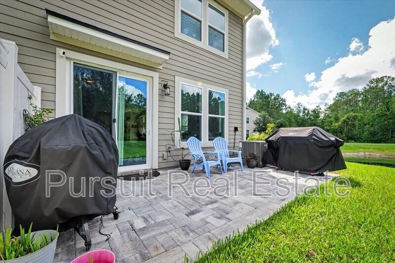 11150 Minnetta Ct - Photo 5 of 33