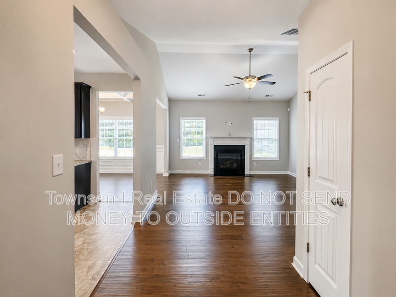 2513 Owlands Ct - Photo 2 of 26
