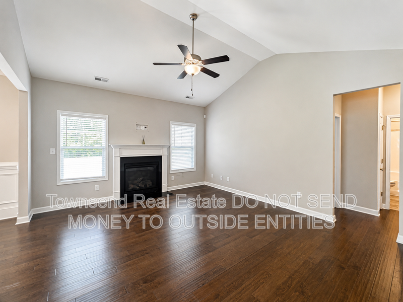 2513 Owlands Ct - Photo 3 of 26