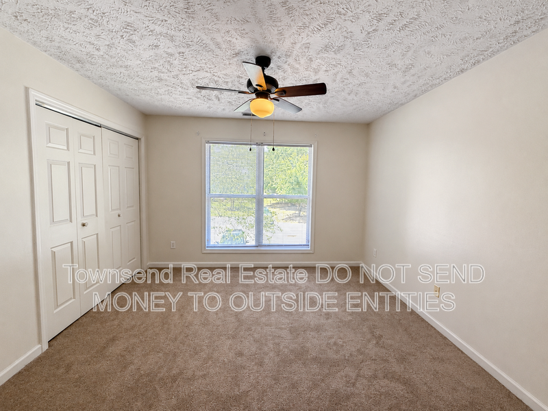 1921 Sardonyx Rd - Photo 7 of 18