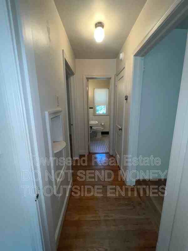 507 Martine Rd #3 - Photo 6 of 9