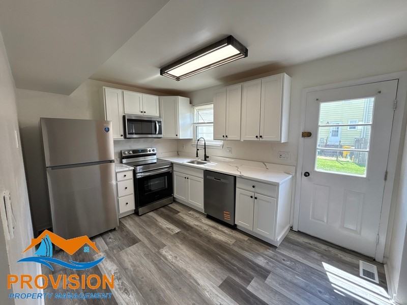 463 Long Towne Ct - Photo 4 of 24
