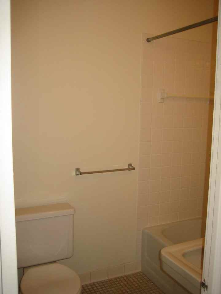 590 Holly Avenue - Photo 4 of 16