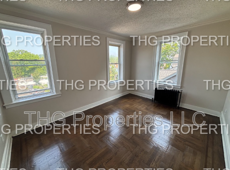 678 Scotland Rd #302 - Photo 3 of 4