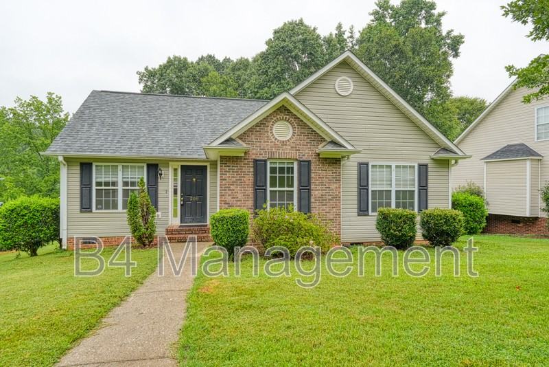 208 Cotton Creek Dr - Photo 2 of 32