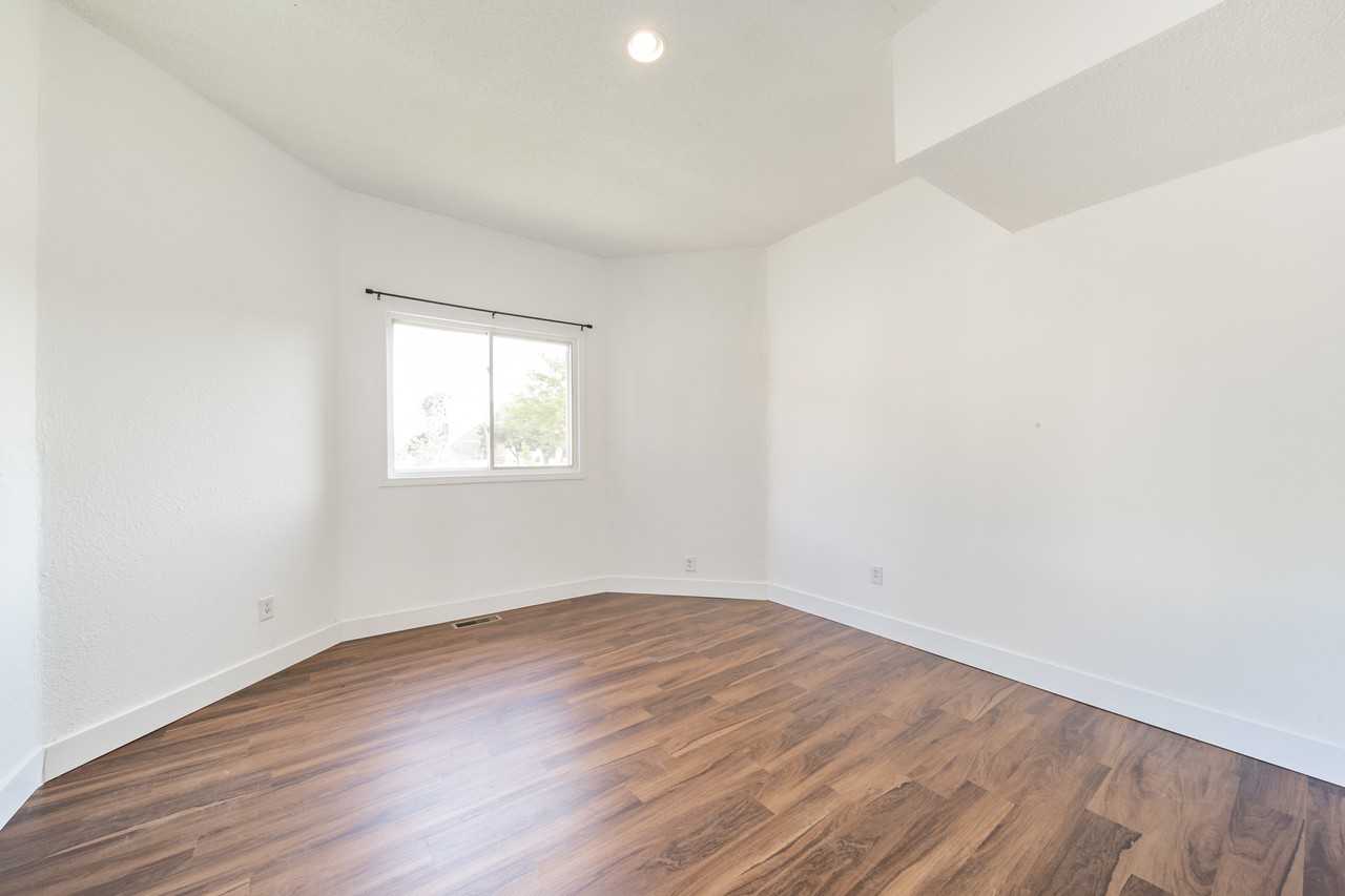 1701 Fletcher Avenue - Photo 5 of 13