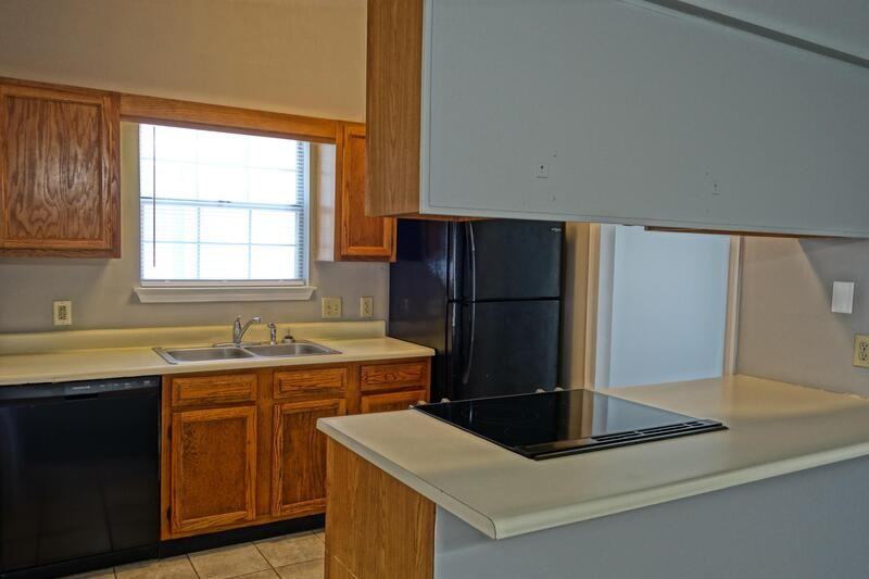 13916 Sandhurst Dr Sw - Photo 5 of 21