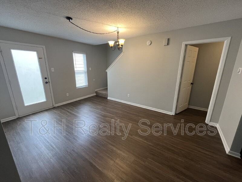 14235 Clapboard Dr - Photo 7 of 25