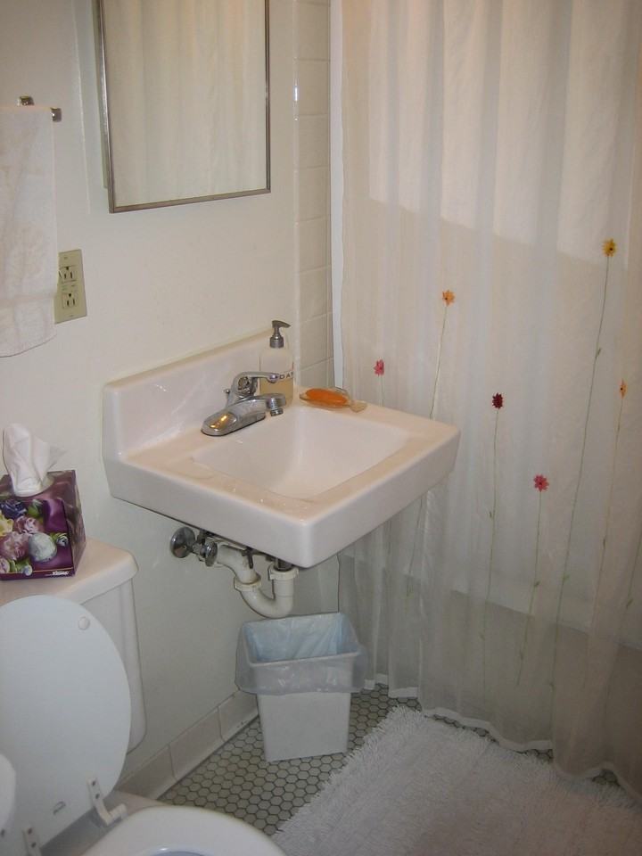 894 Grand Ave - Photo 5 of 18