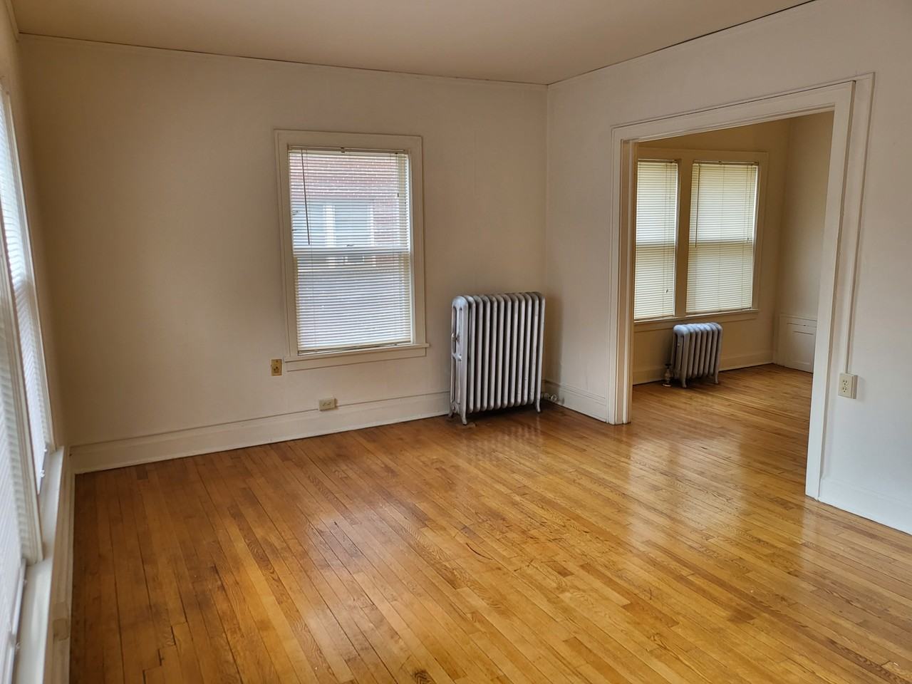 894 Grand Ave - Photo 7 of 18