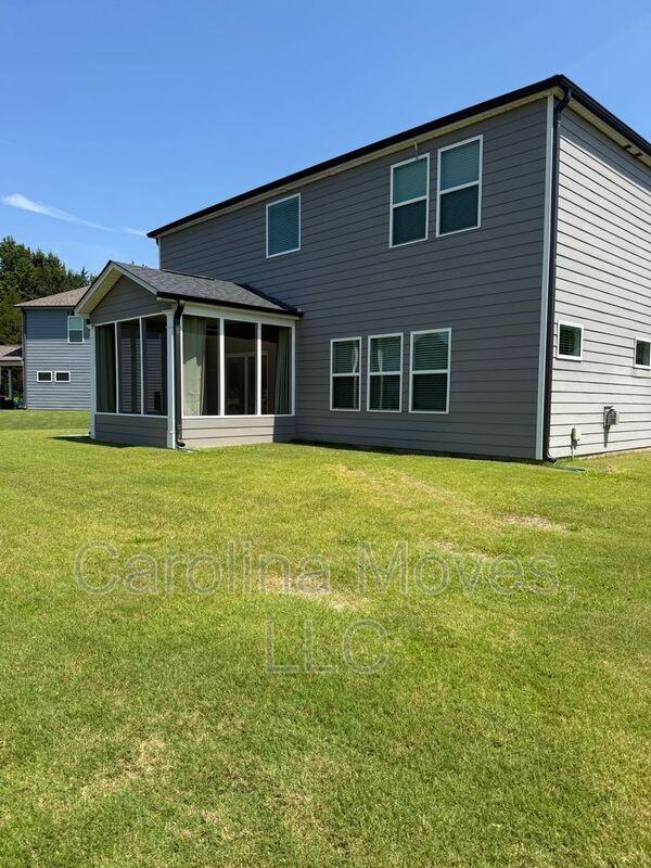 2103 Greasby Ct - Photo 5 of 39