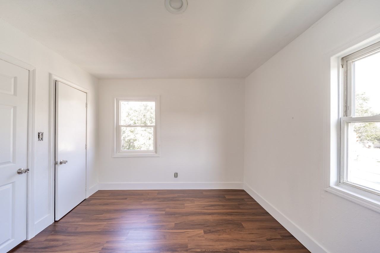 1701 Fletcher Avenue - Photo 7 of 15