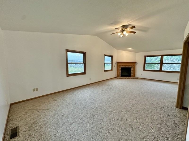 3610 Alburnett Rd - Photo 2 of 29