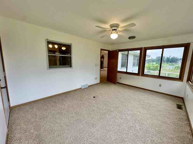 3610 Alburnett Rd - Photo 5 of 29