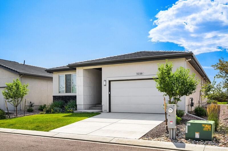 3220 Virga Loop - Photo 4 of 33