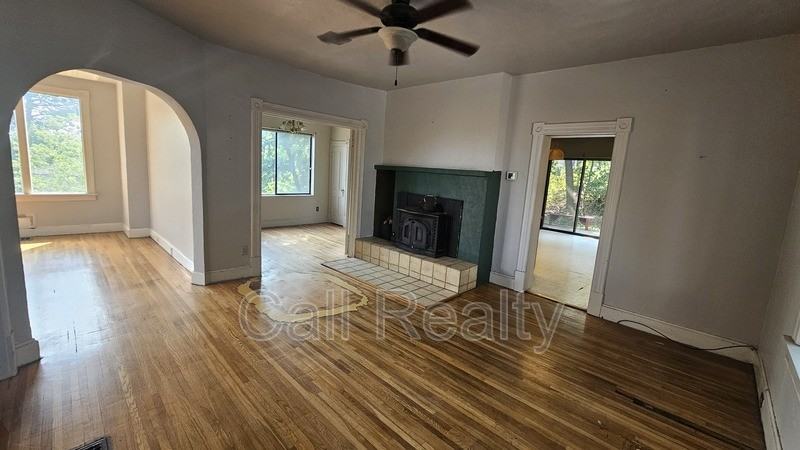 350 E 10th Ave - Photo 5 of 22