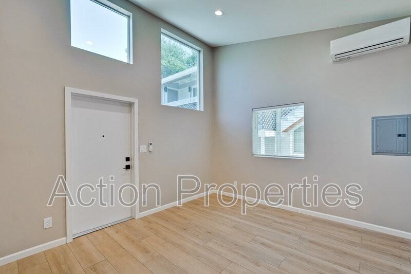 368 Camille Ct - Photo 6 of 19