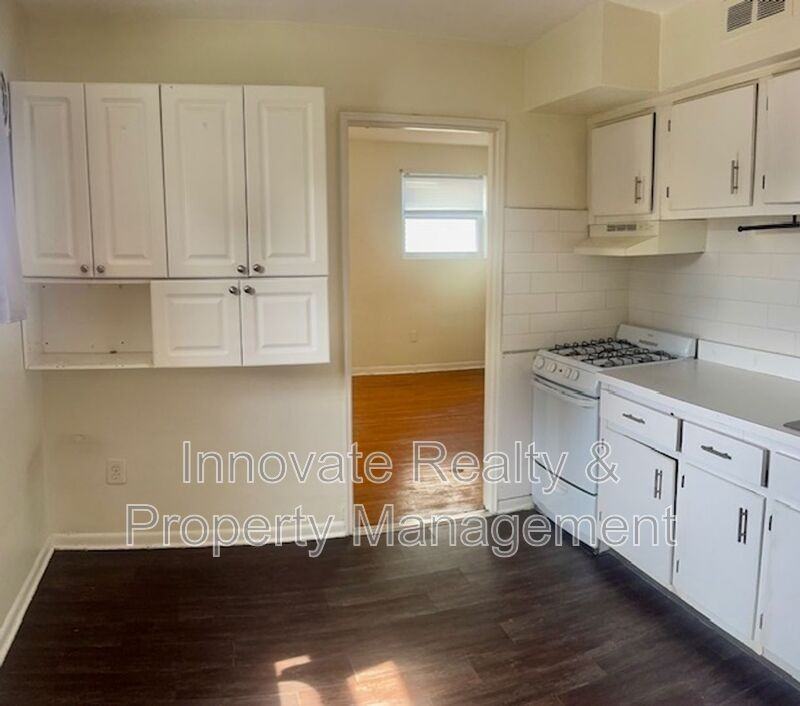 9513 Hoff St #9 - Photo 4 of 19