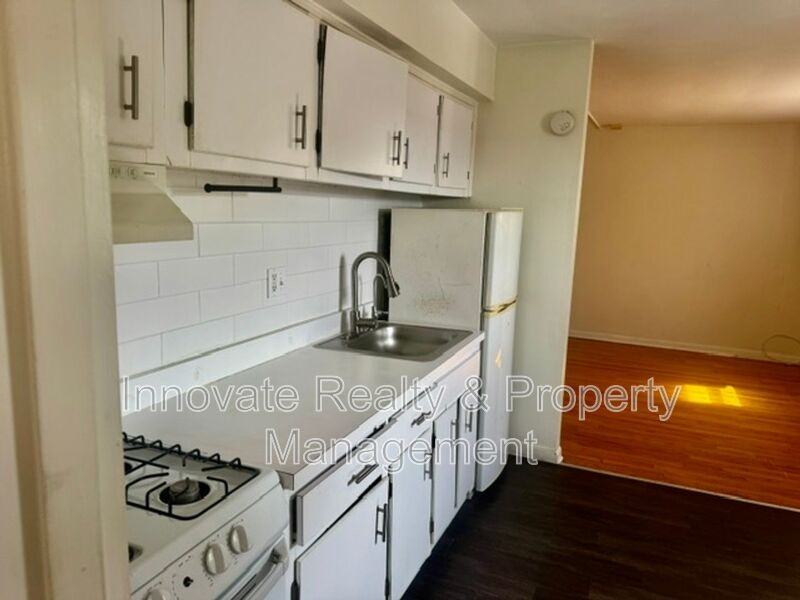 9513 Hoff St #9 - Photo 5 of 19