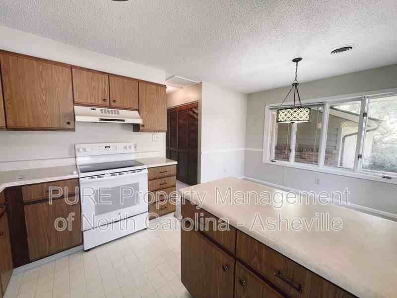 11 Elderberry Ln #B - Photo 6 of 15