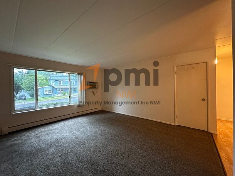 105 Harrington Ave #3 - Photo 5 of 13