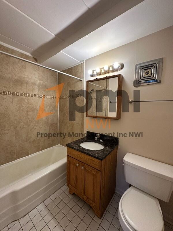 105 Harrington Ave #3 - Photo 7 of 13