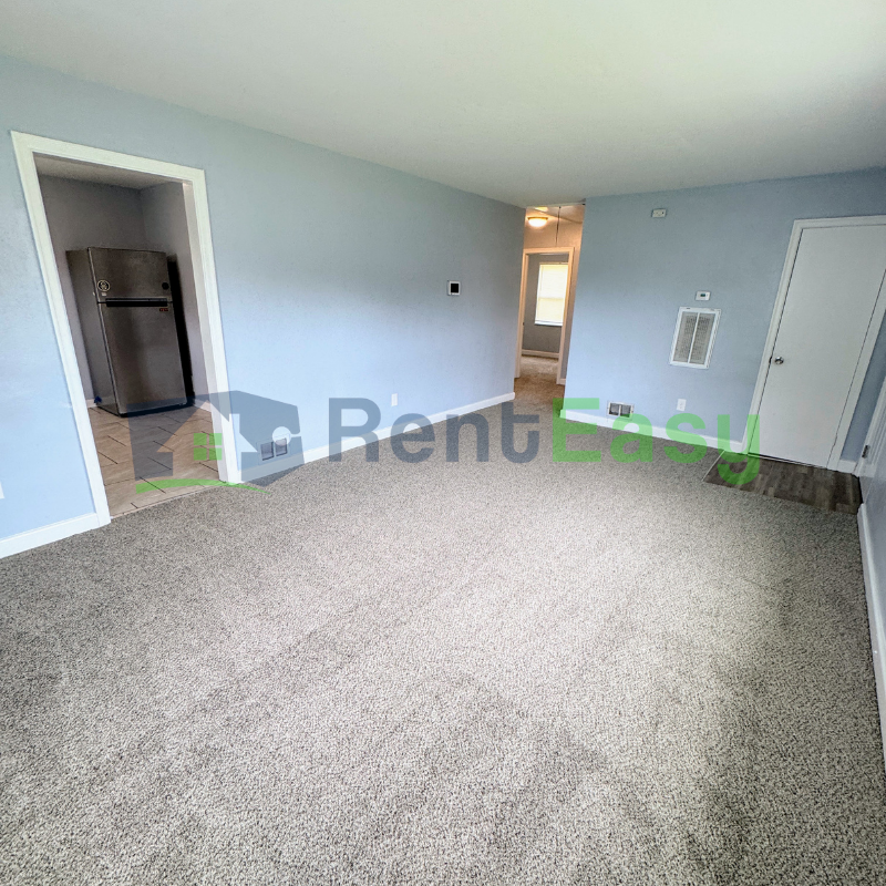 2625 Eastwood Ave - Photo 2 of 20