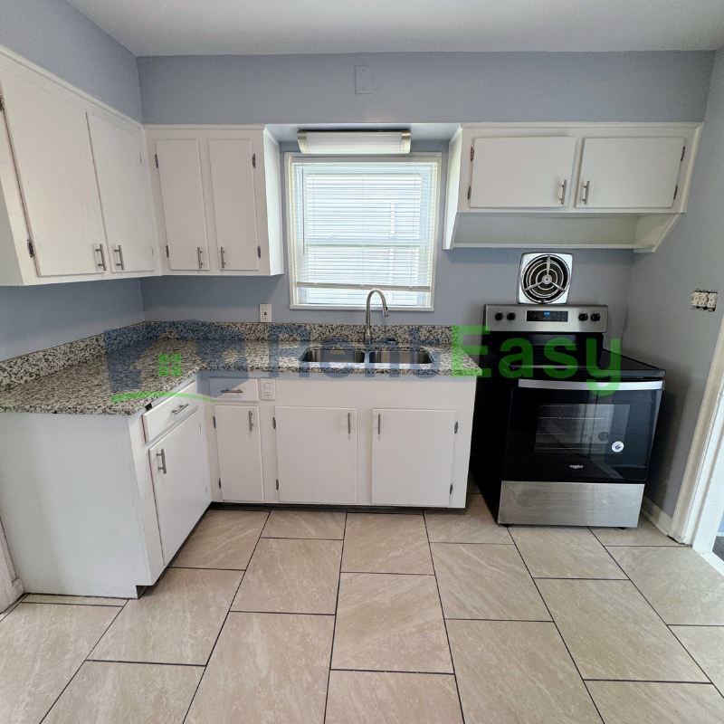 2625 Eastwood Ave - Photo 5 of 20