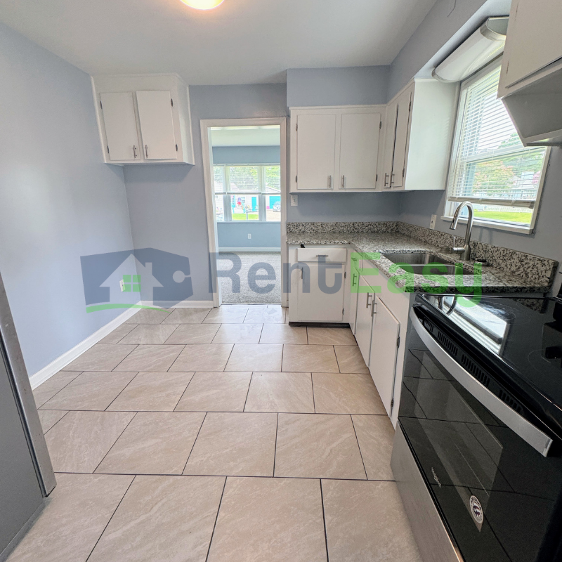 2625 Eastwood Ave - Photo 6 of 20
