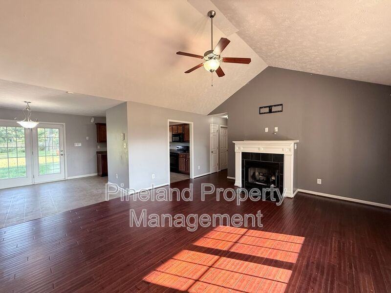 641 Corsegan Rd - Photo 3 of 28