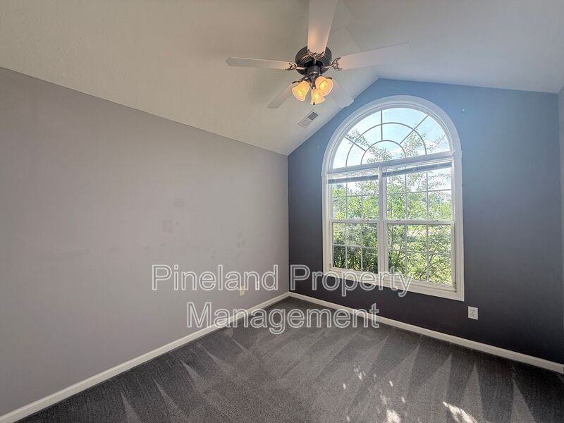 641 Corsegan Rd - Photo 4 of 28