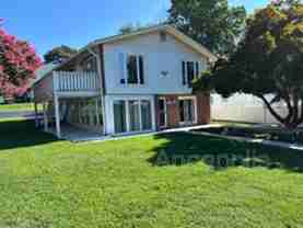 1185 Bayview Vis - Photo 1 of 1
