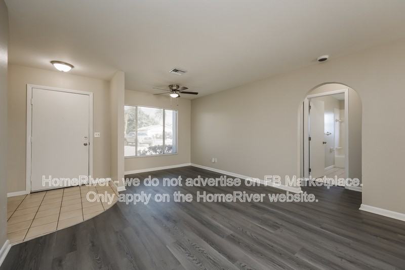 3716 Sw 6th Pl - Photo 3 of 18