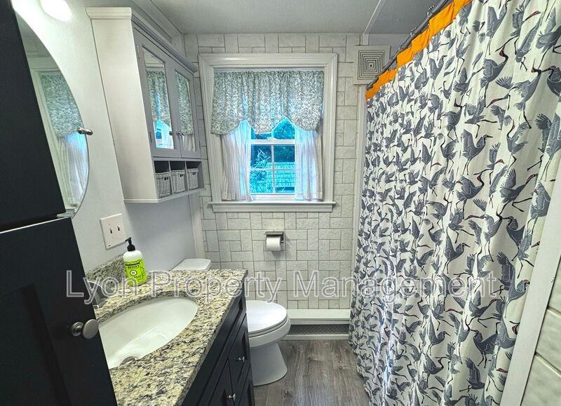 140 Long View Dr - Photo 6 of 26