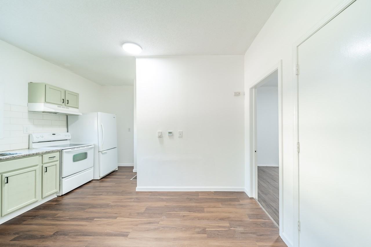 1701 Fletcher Avenue - Photo 3 of 13