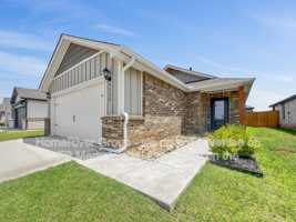 featured image of 9328 Nw 126th St
