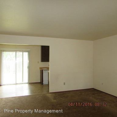 2925 Reservoir Ln - Photo 2 of 10